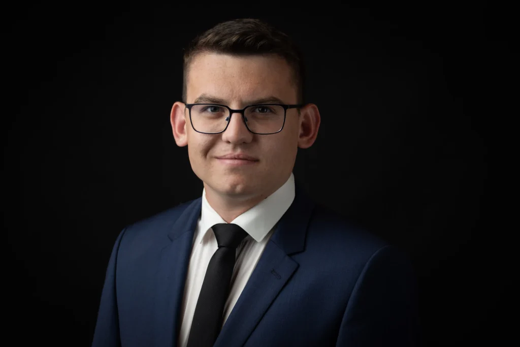 dr. Szűcs Tamás ügyvédjelölt